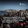 Migranți așteptând pe plaja de lângă CETI (Centrele de ședere temporară pentru imigranți), la 2 august 2026, în Ceuta, Spania.